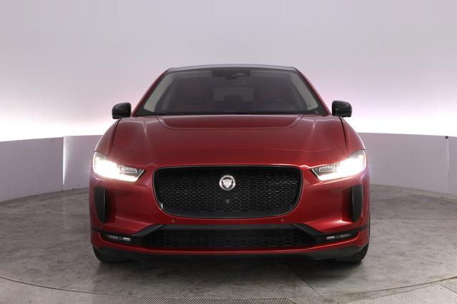 2022 Jaguar I-Pace — photo 9 of 24