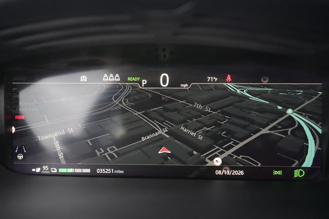 2022 Jaguar I-Pace — photo 5 of 24