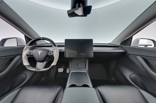2021 Tesla Model Y — photo 21 of 26