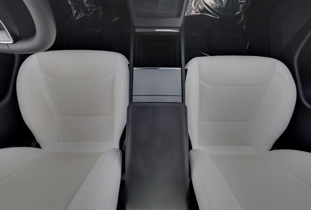 2024 Tesla Model 3 — photo 22 of 24