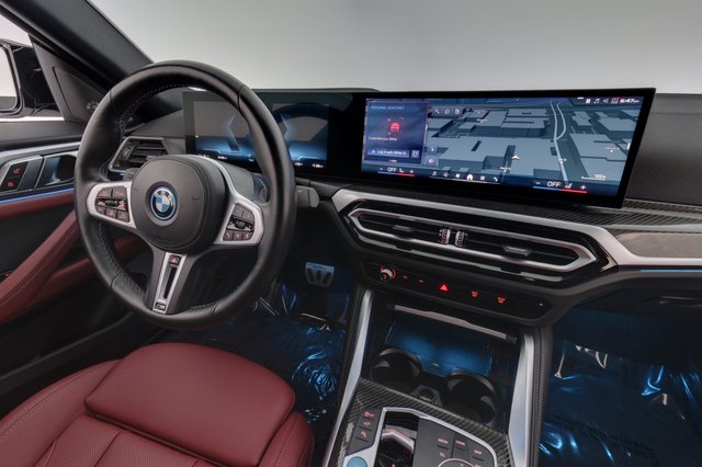 2024 BMW i4 — photo 20 of 23