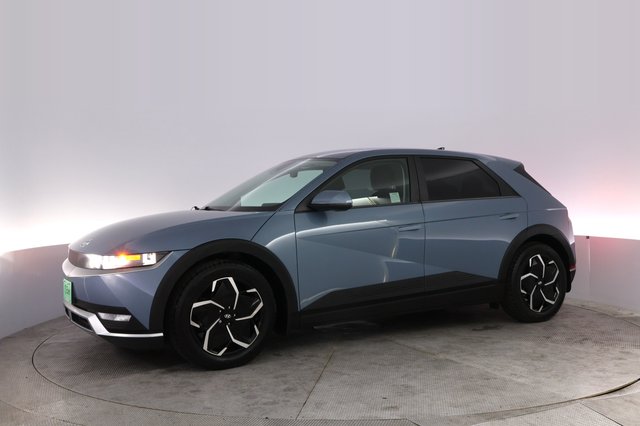 2024 Hyundai IONIQ 5 — photo 14 of 24