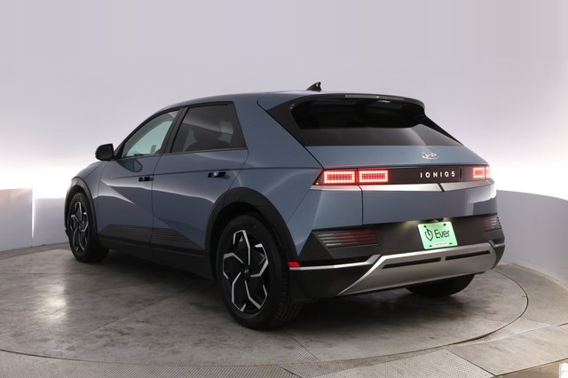 2024 Hyundai IONIQ 5 — photo 13 of 24