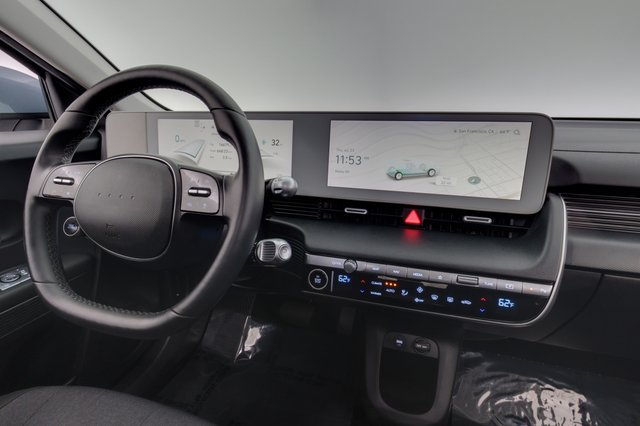 2024 Hyundai IONIQ 5 — photo 20 of 24