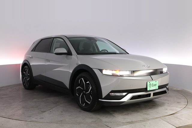 2024 Hyundai IONIQ 5 — photo 10 of 24