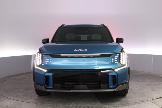 2024 Kia EV9 — photo 9 of 24
