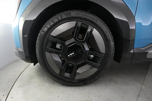 2024 Kia EV9 — photo 15 of 24