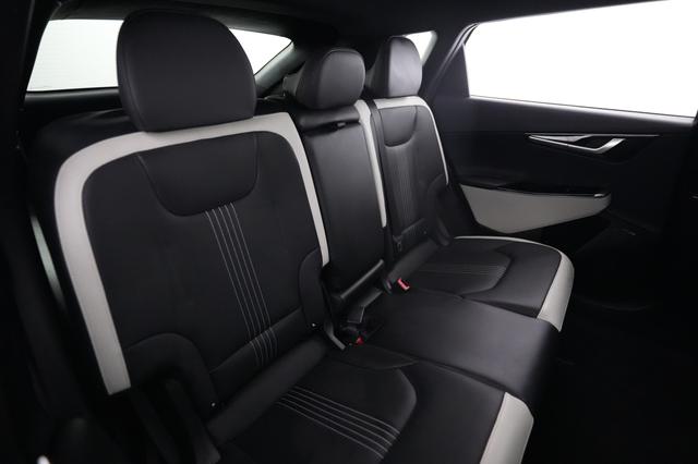 2024 Kia EV6 — photo 4 of 21