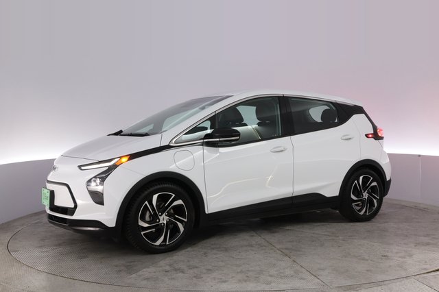 2023 Chevrolet Bolt EV — photo 14 of 23