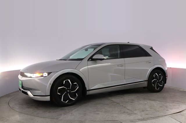 2024 Hyundai IONIQ 5 — photo 14 of 26
