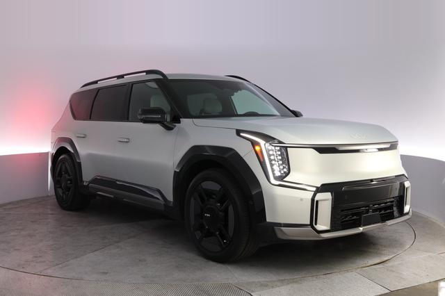 2024 Kia EV9 — photo 10 of 25