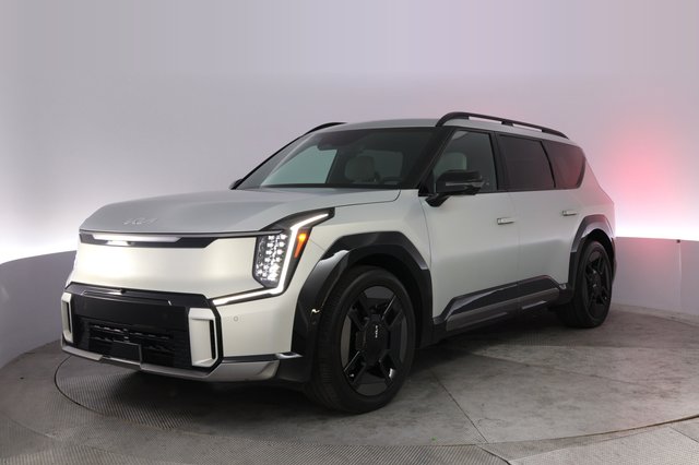 2024 Kia EV9 — VIN KNDAEFS54R6033482