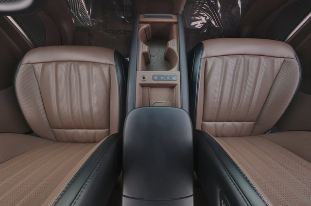 2024 Kia EV9 — photo 24 of 27