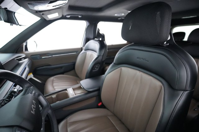 2024 Kia EV9 — photo 3 of 27