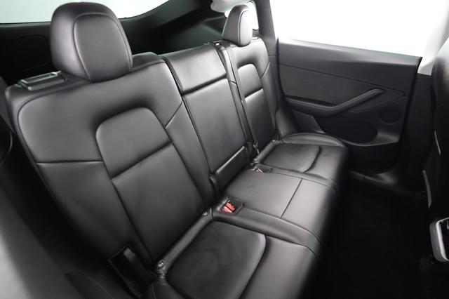 2021 Tesla Model Y — photo 4 of 24