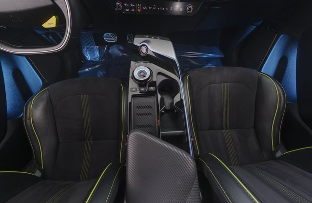 2023 Kia EV6 — photo 22 of 25