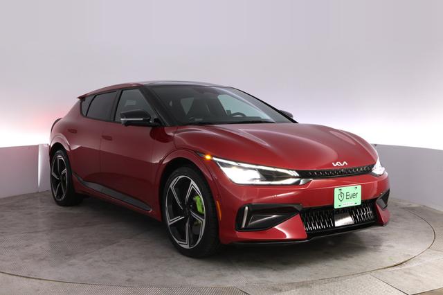 2023 Kia EV6 — photo 10 of 25