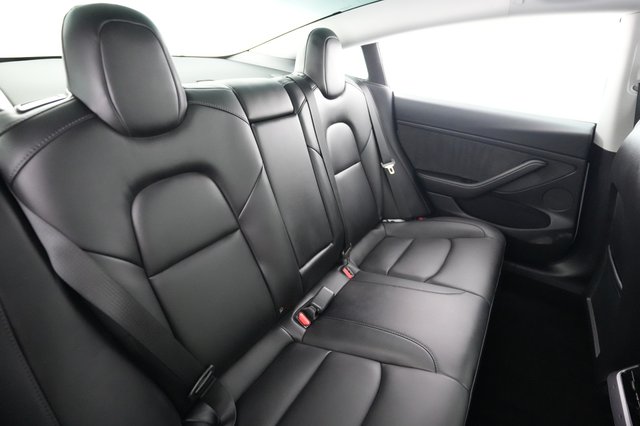 2023 Tesla Model 3 — photo 4 of 23