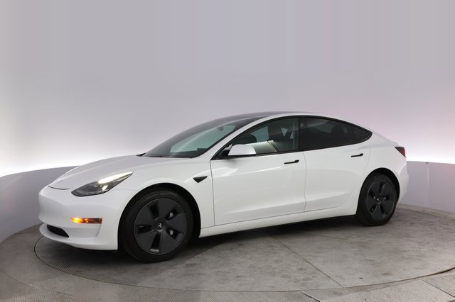 2023 Tesla Model 3 — photo 14 of 23