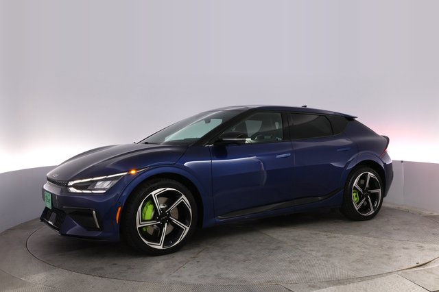 2024 Kia EV6 — photo 14 of 27