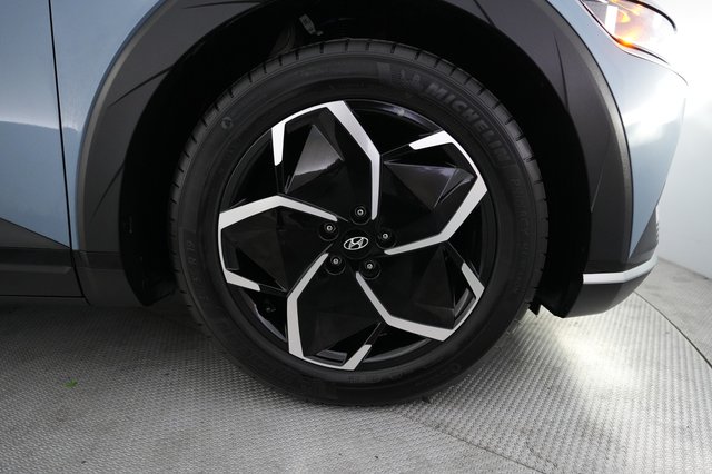 2024 Hyundai IONIQ 5 — photo 16 of 21