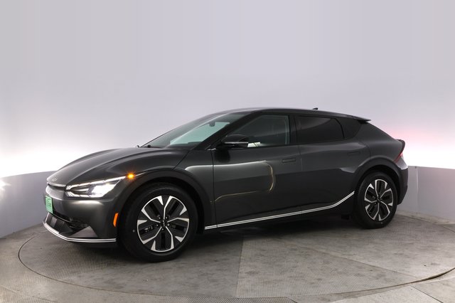 2024 Kia EV6 — photo 14 of 23