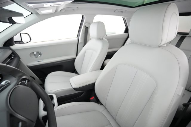 2024 Hyundai IONIQ 5 — photo 3 of 20