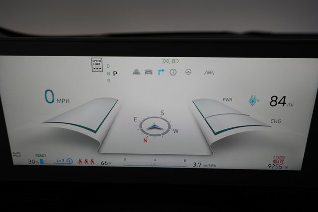 2024 Hyundai IONIQ 5 — photo 5 of 20