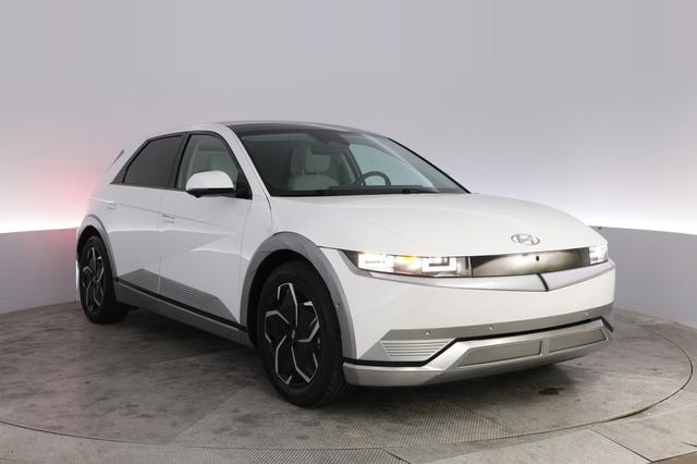 2024 Hyundai IONIQ 5 — photo 10 of 20