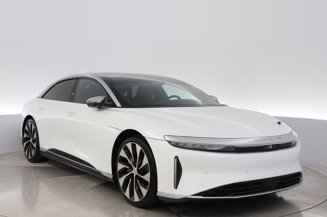 2022 Lucid Air — photo 10 of 27