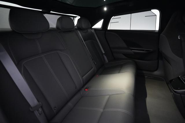 2022 Lucid Air — photo 4 of 19