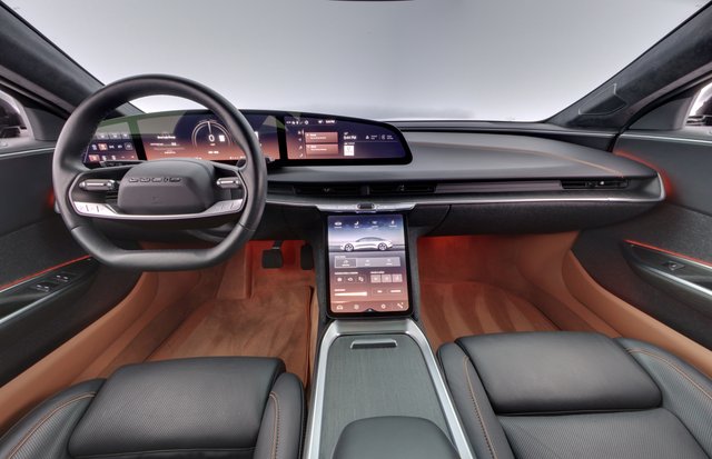 2023 Lucid Air — photo 19 of 22