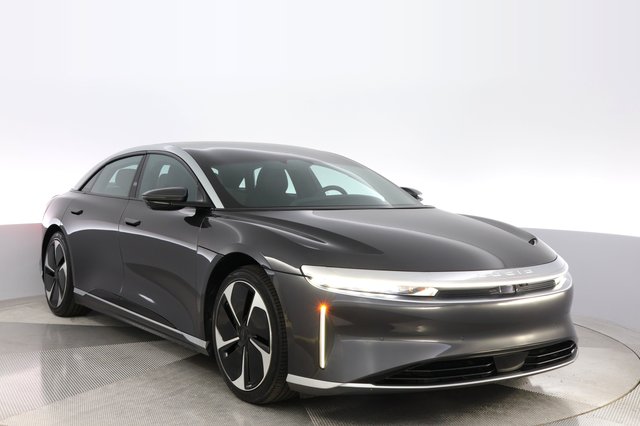 2023 Lucid Air — photo 10 of 24
