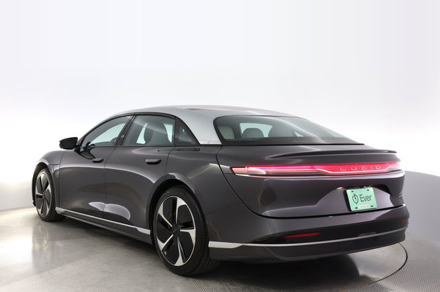 2023 Lucid Air — photo 13 of 24