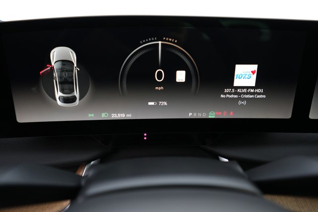 2023 Lucid Air — photo 5 of 24