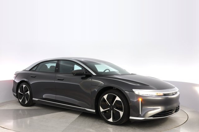 2023 Lucid Air — photo 11 of 24