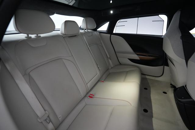 2024 Lucid Air — photo 4 of 20