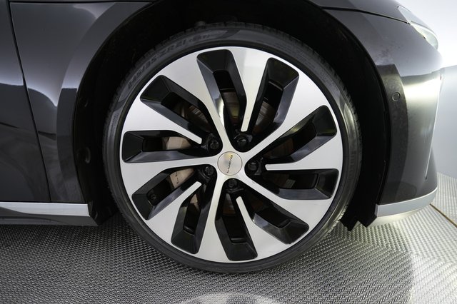 2023 Lucid Air — photo 16 of 29
