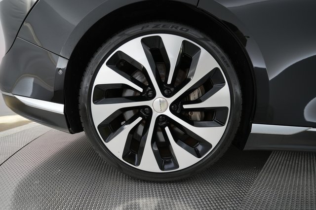 2023 Lucid Air — photo 17 of 29