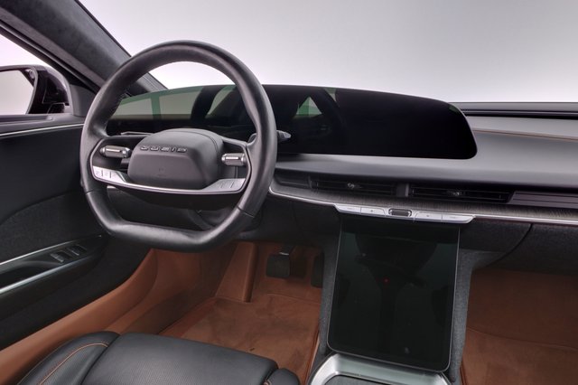 2023 Lucid Air — photo 20 of 29