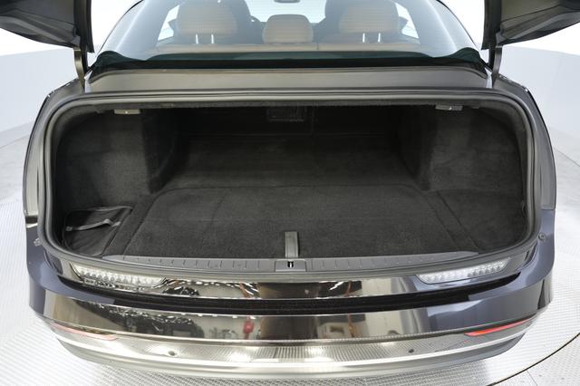 2023 Lucid Air — photo 6 of 29