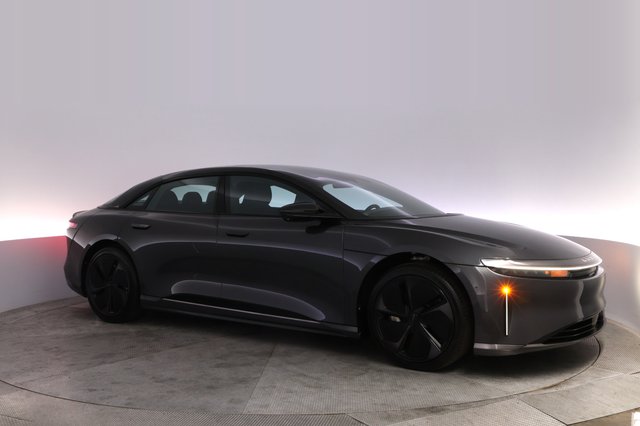 2024 Lucid Air — photo 11 of 23