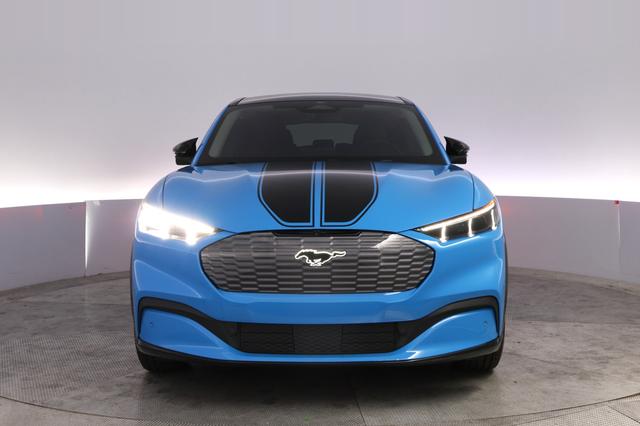 2023 Ford Mustang Mach-E — photo 9 of 25
