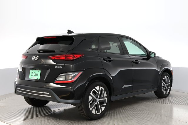 2023 Hyundai Kona Electric — photo 2 of 23