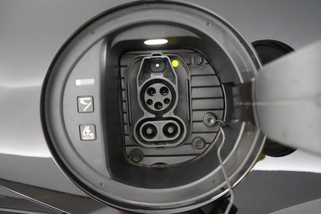 2025 Hyundai IONIQ 6 — photo 8 of 21