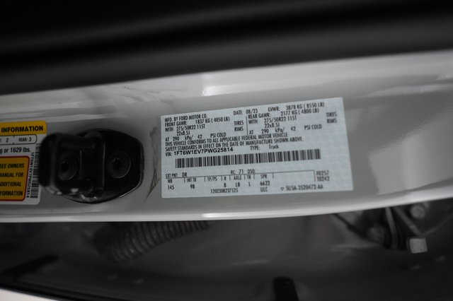 2023 Ford F-150 Lightning — photo 17 of 17