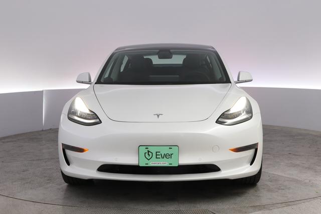 2020 Tesla Model 3 — photo 9 of 22