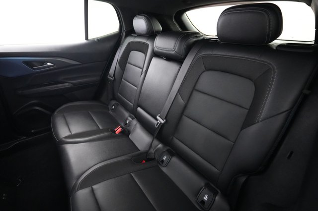 2024 Chevrolet Equinox EV — photo 19 of 27