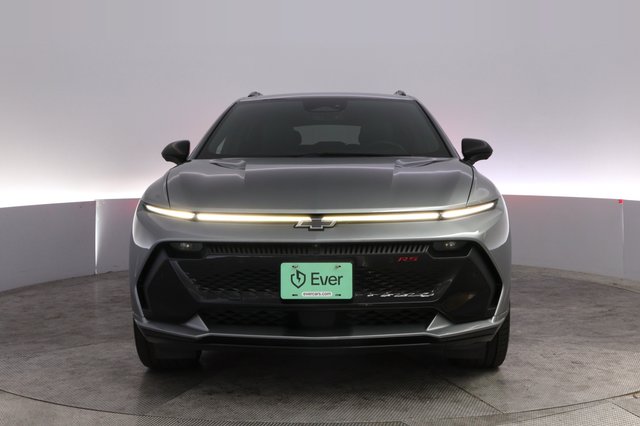 2024 Chevrolet Equinox EV — photo 9 of 20