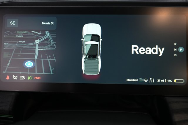 2024 Rivian R1T — photo 21 of 22